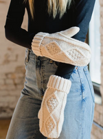 Load image into Gallery viewer, Beige Cable Knit Mittens

