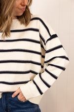 Load image into Gallery viewer, Noa Sweater
