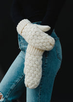 Load image into Gallery viewer, Cream Knit Mittens
