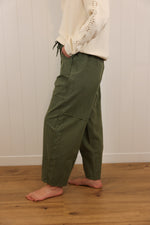 Load image into Gallery viewer, The Penny Pant >> Olive
