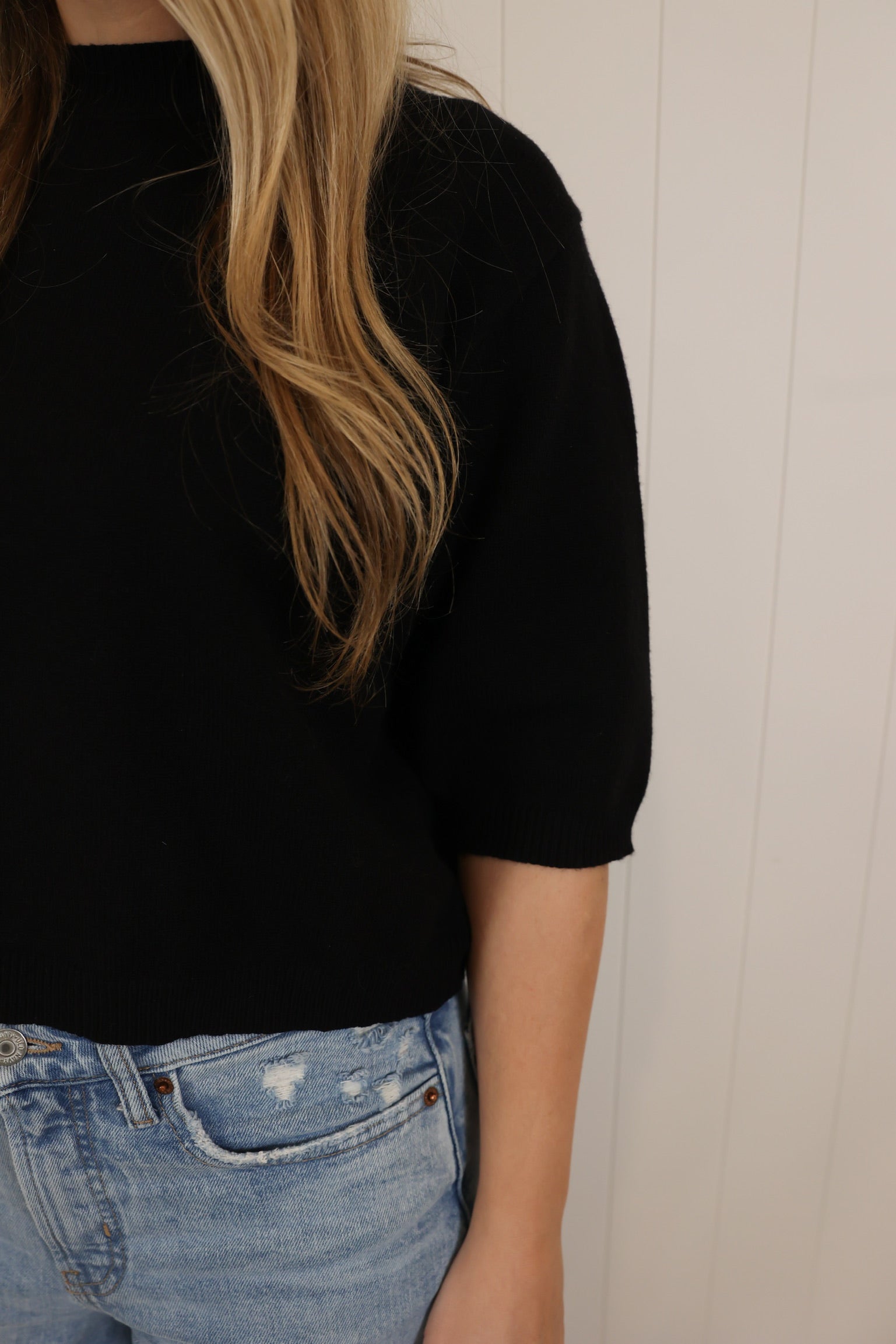 Hazel Sweater >> Black (Two Left)