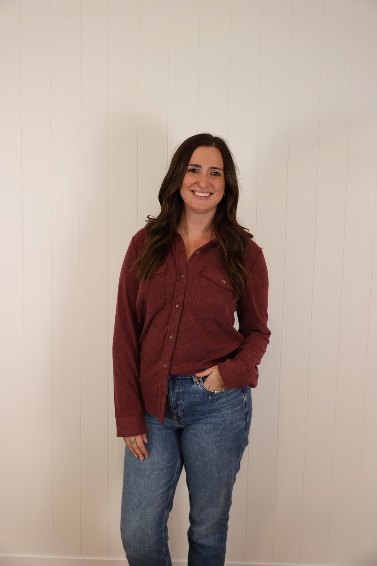 The Taylor Button Up >> Berry