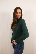 Load image into Gallery viewer, The Liz Top &gt;&gt; Pine Grove
