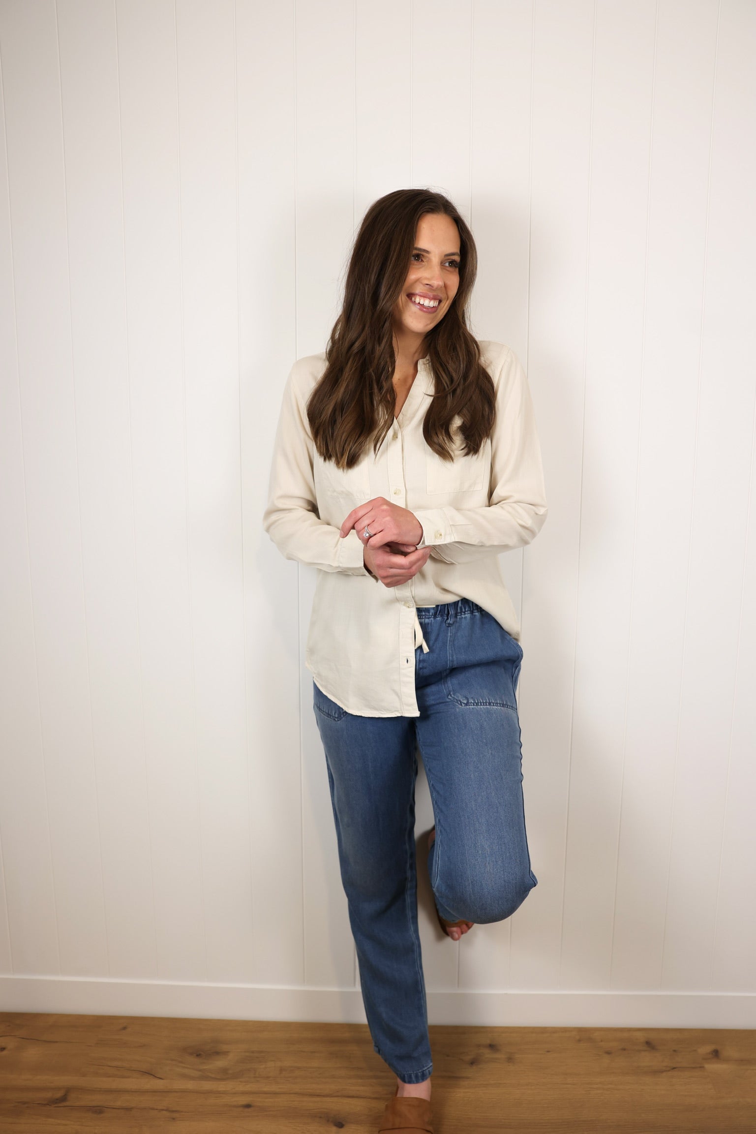 The Ginger Button Down >> Off White