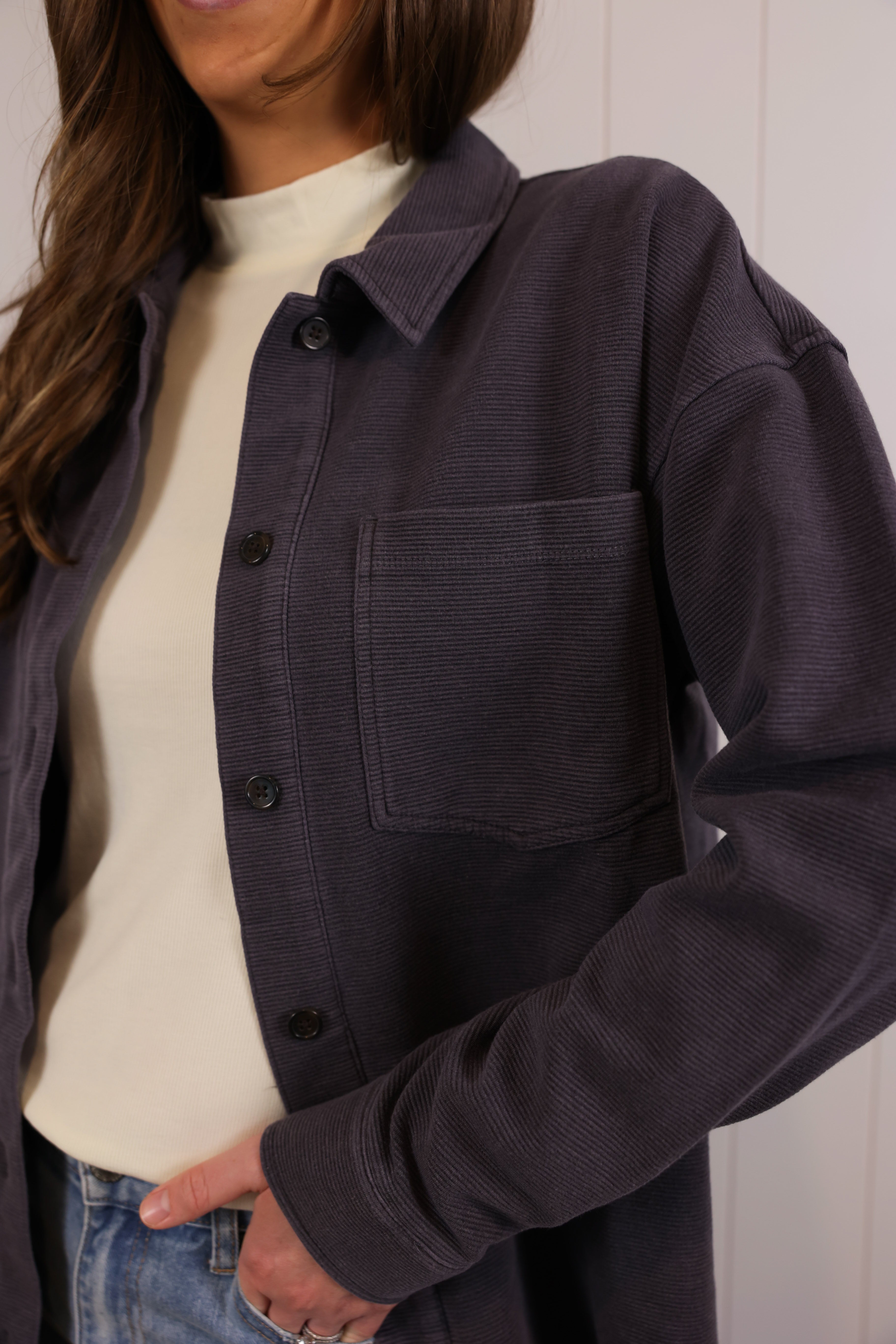 The Brooke Shacket >> Warm Charcoal