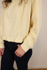 Load image into Gallery viewer, Bubble Long Sleeve &gt;&gt; Butter (Two Left)
