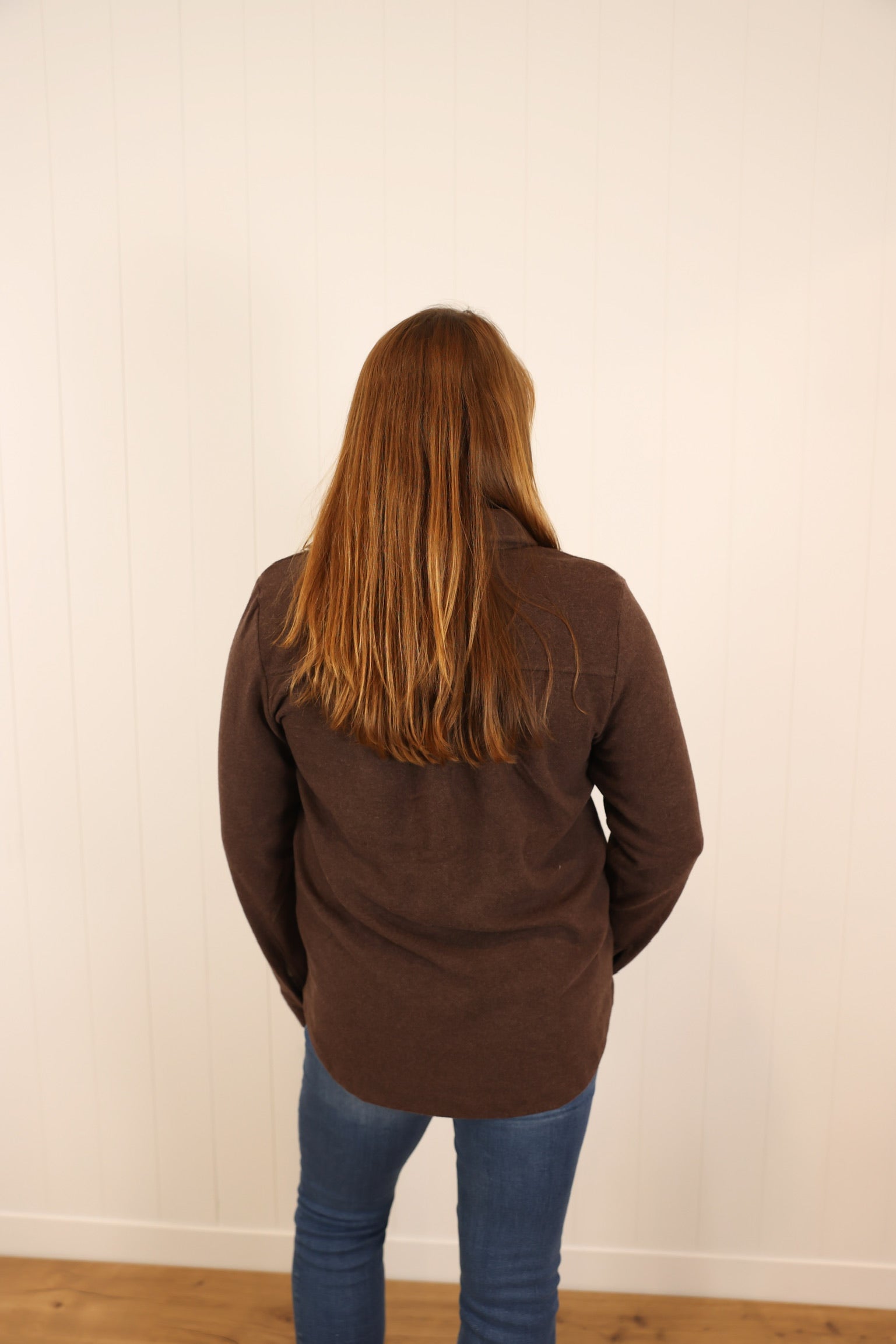 The Taylor Button Up >> Chocolate