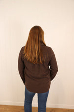 Load image into Gallery viewer, The Taylor Button Up &gt;&gt; Chocolate
