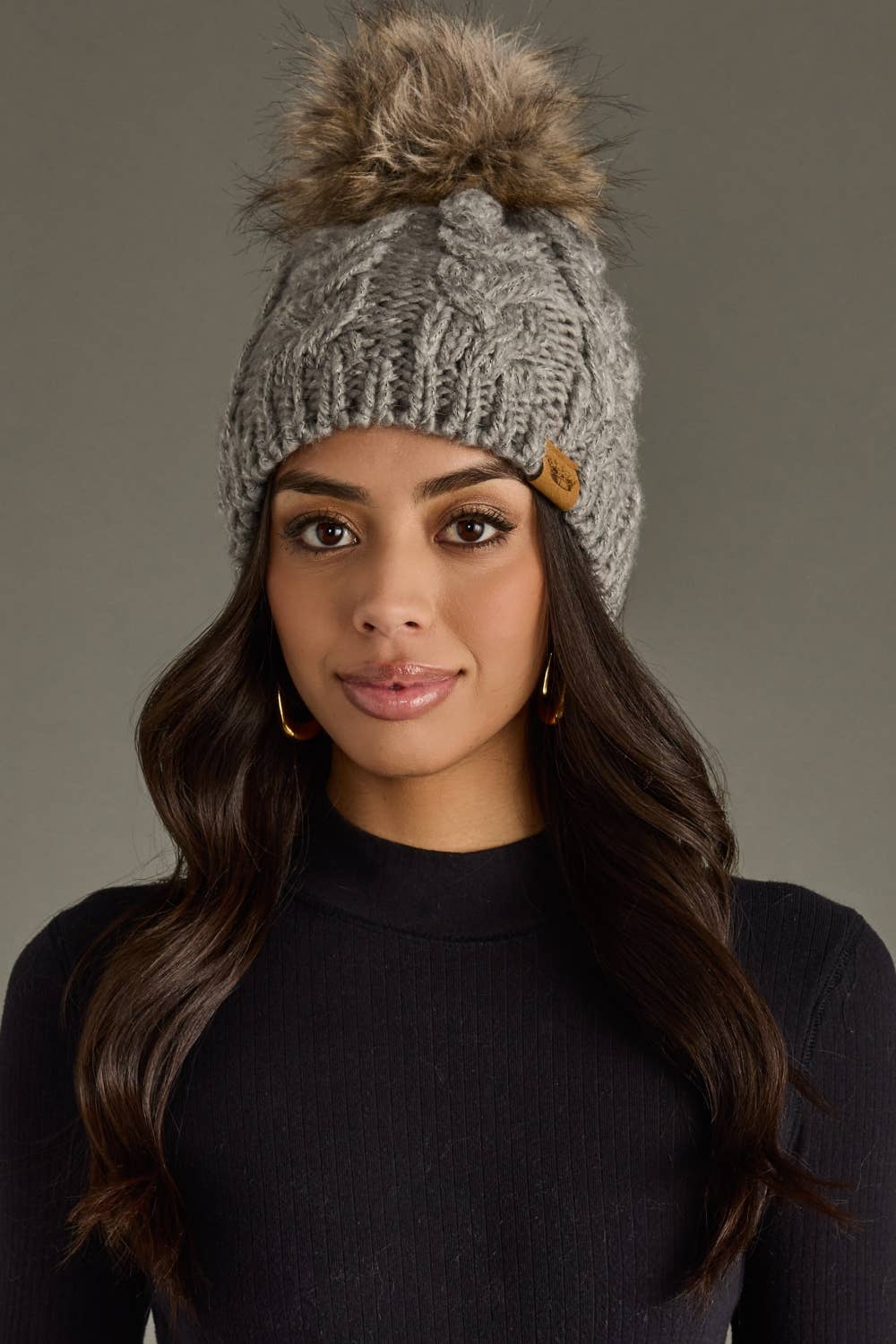 Gray Cable Knit Pom Hat