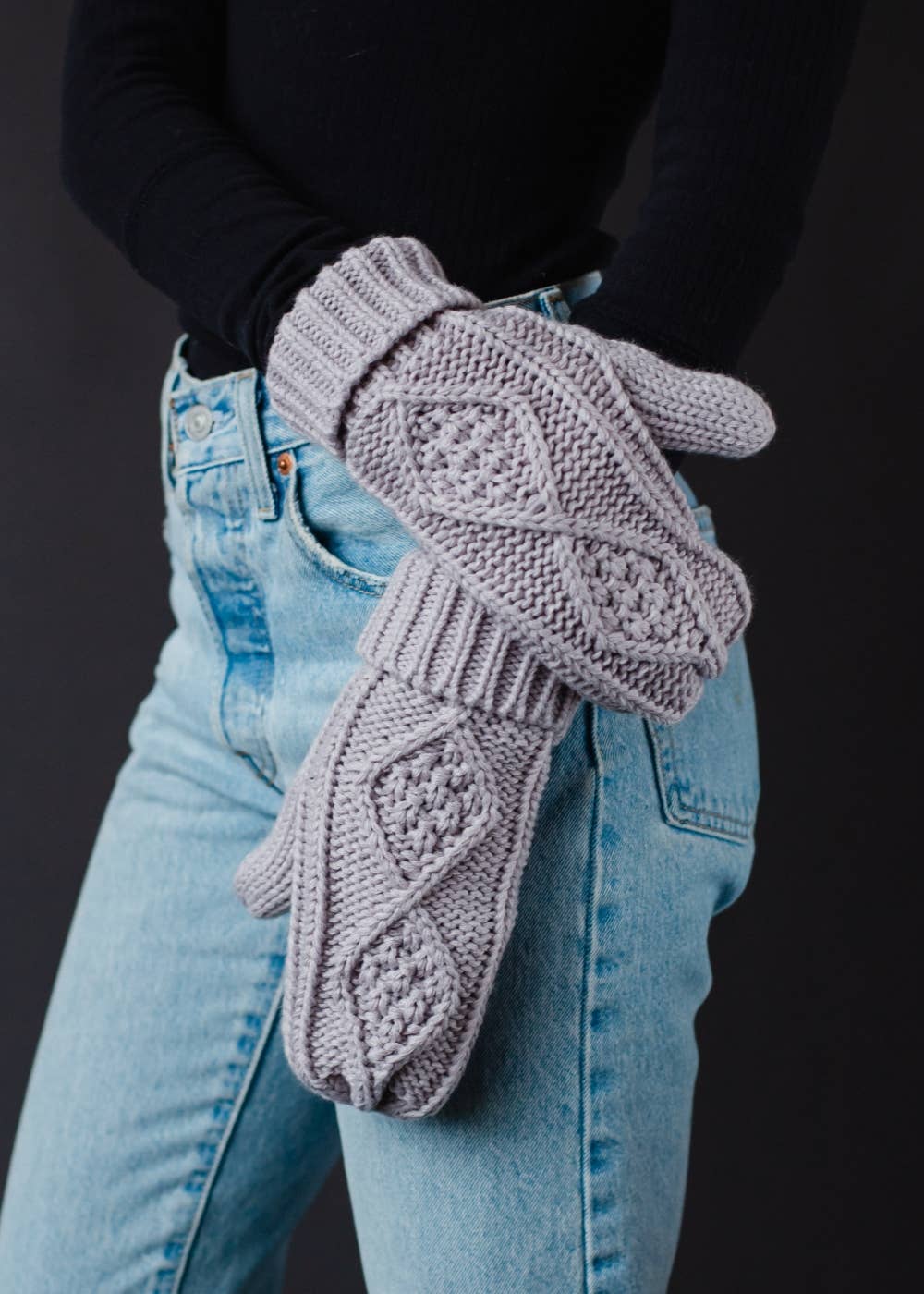 Light Purple Cable Knit Mittens