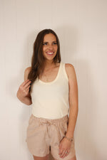 Load image into Gallery viewer, Basic Scoop Neck Tank
