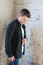 Load image into Gallery viewer, Men’s Wanderer Button Down &gt;&gt; Black Heather
