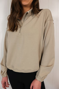 The Athena Half Zip >> Taupe