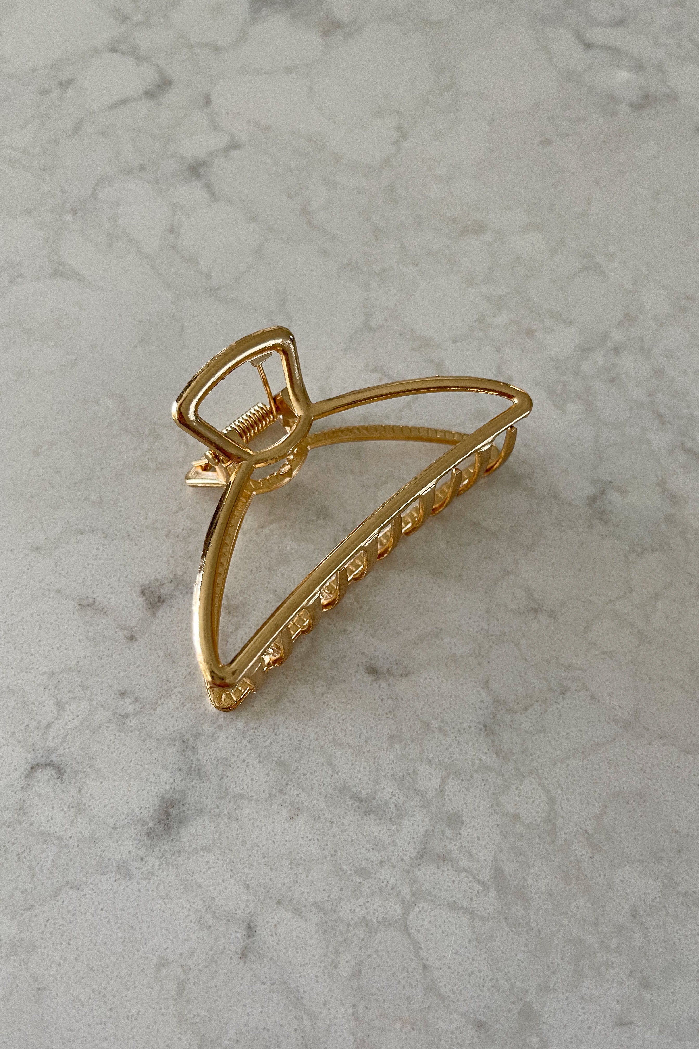 Gold Claw Clip >> Arch (One Left)