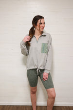Load image into Gallery viewer, The Vic Quarter Zip &gt;&gt; Grey (Two Left)

